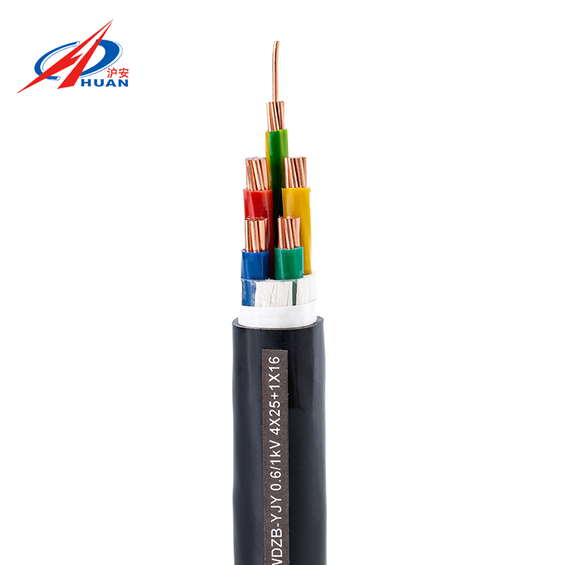 WDZ-YJY 0,6/1KV Câble d'alimentation ignifuge isolé en polyéthylène réticulé à noyau de cuivre, gaine de protection en polyoléfine sans halogène, à faible fumée