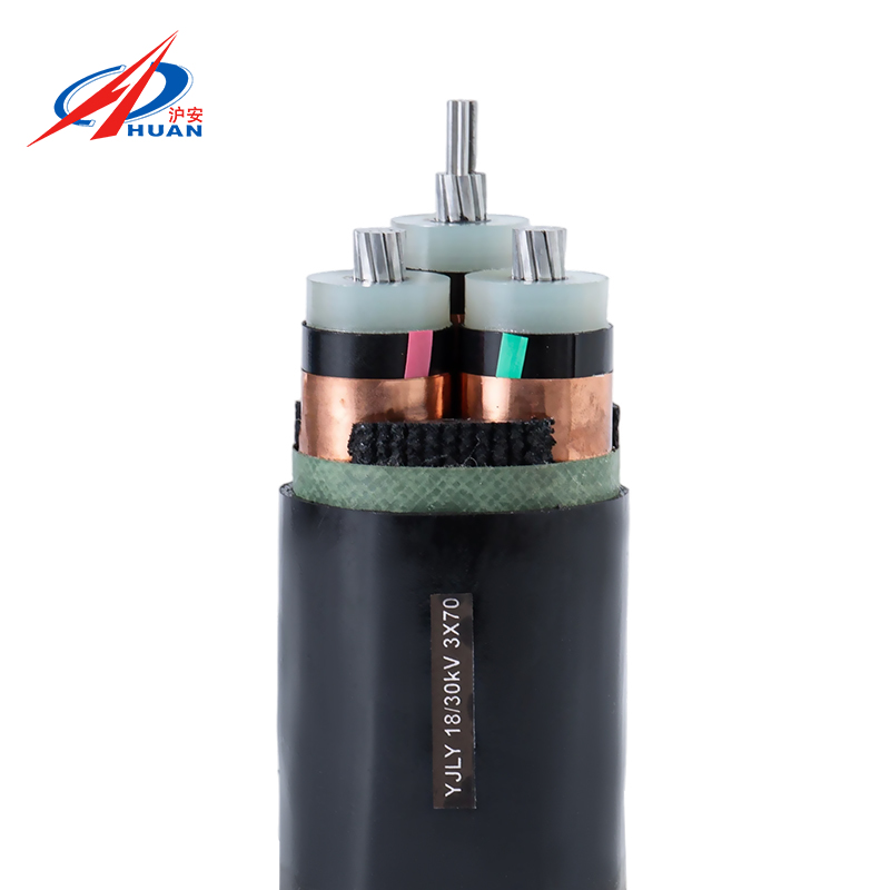Câble d'alimentation gainé PE à noyau en aluminium résistant aux UV et au vieillissement YJLY-8,7 kV
